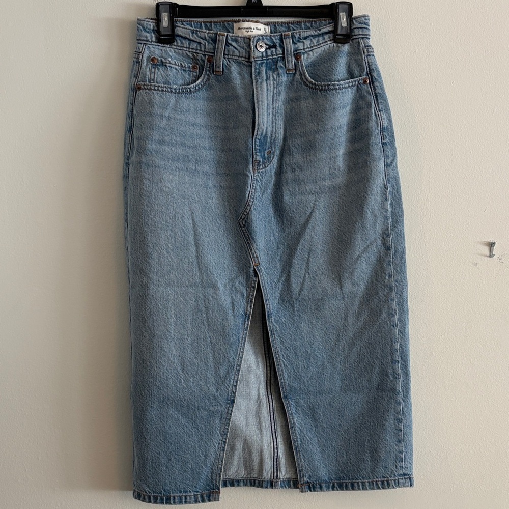 Abercrombie & Fitch High Rise Midi Jean Skirt Size 4 Petite